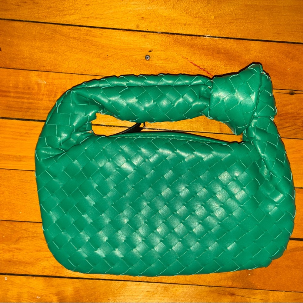 Bottega Veneta Green Woven Shoulder Jodie Bag